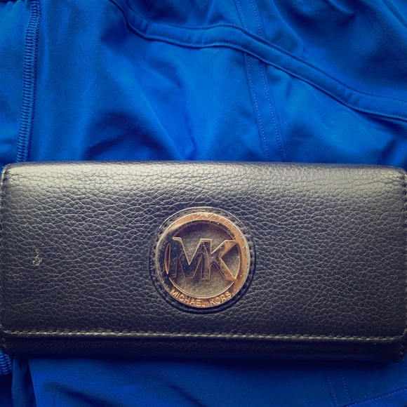 Michael Kors Wallet - Picture 1 of 1